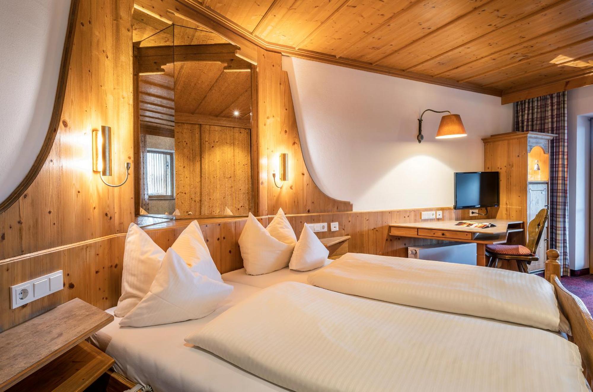 Hotel Am Haslinger Hof Bad Füssing Zewnętrze zdjęcie